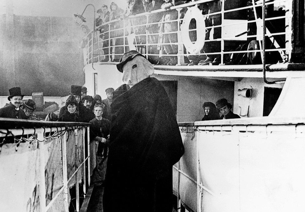 the elephant man film review