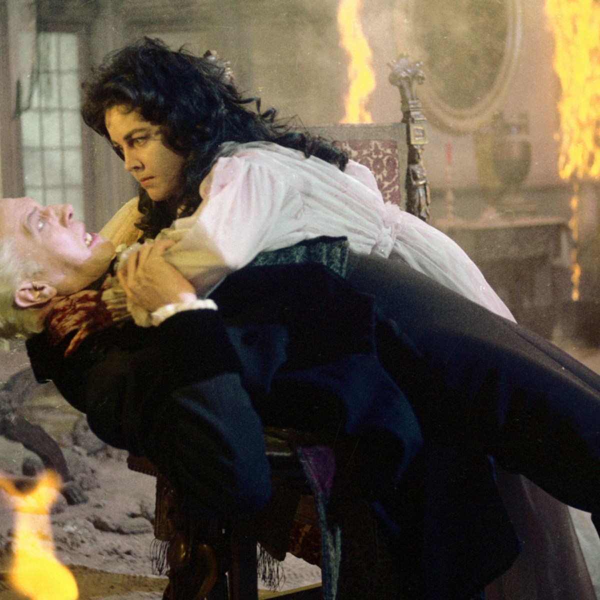 House of Usher (1960): A Haunting Masterpiece of Atmosphere and&nbsp;Dread